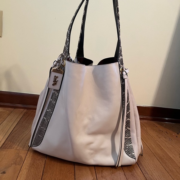 Coach Harmony Hobo 33 in Colorblock with Snakeskin Detail - Picture 2 of 11